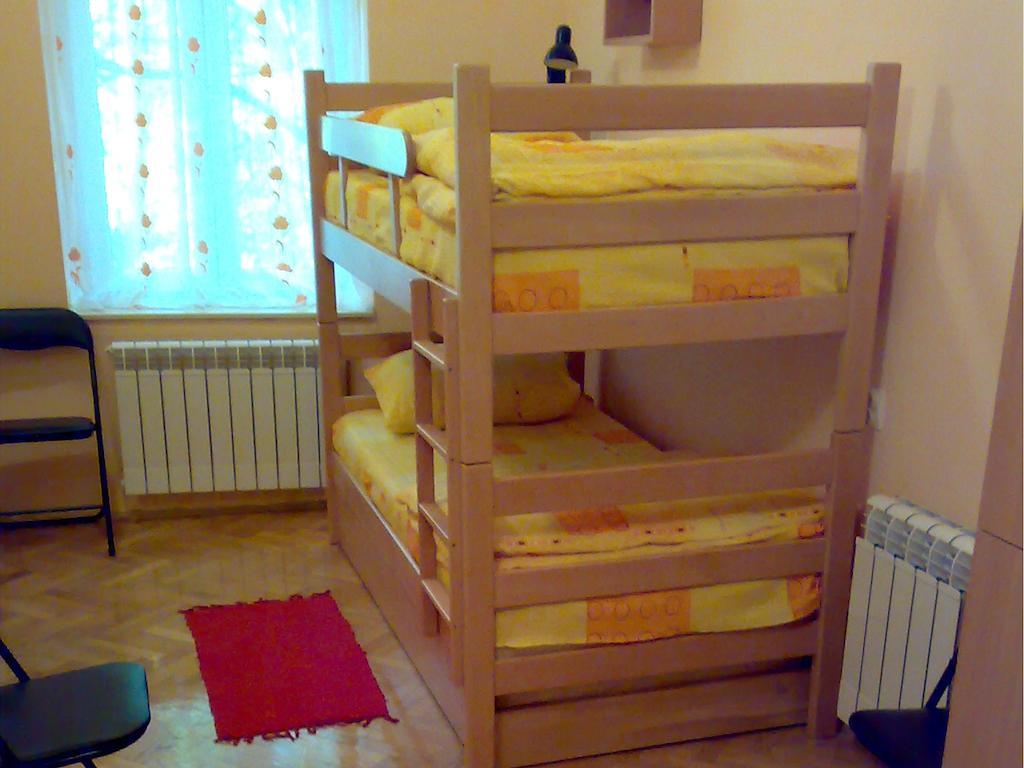Hostel M Beograd Ruang foto